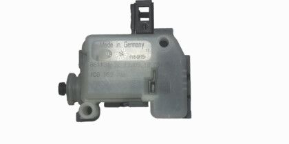 Actuador 1c0959781 Original Cajuela Jetta A-4