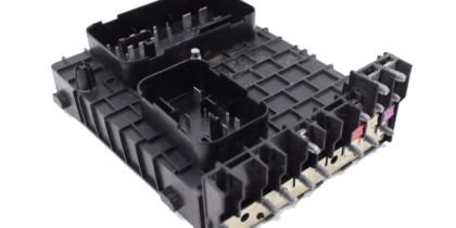 Caja para Fusibles Volkwagen Bora Golf 2.0 2.5 05-10